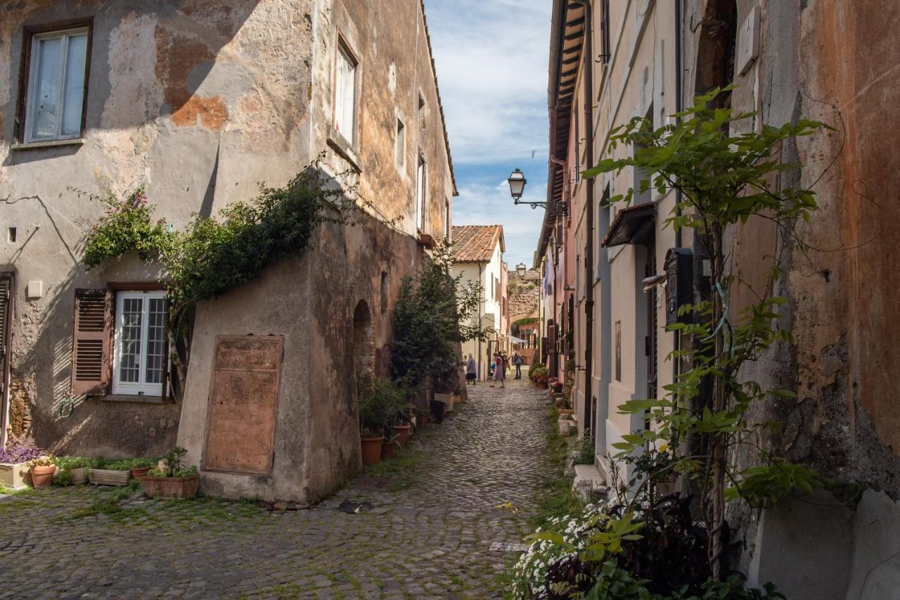 La Casa Nel Borgo Di Ostia Antica Apartment Exterior photo